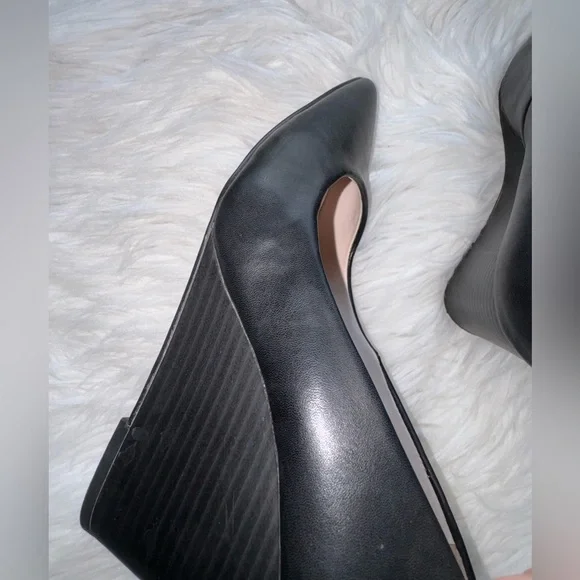 Mix No. 6 Black Pointed-Toe Wedge Pumps - Picture 4 of 5